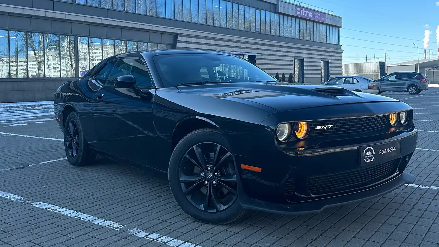 Главная страница RENT-N-DRIVE - аренда автомобилей